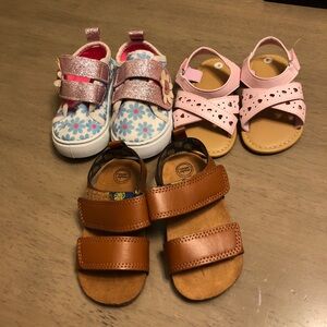 wonder nation Pink Glitter Flower Sneakers & Pink and Brown Sandals Set